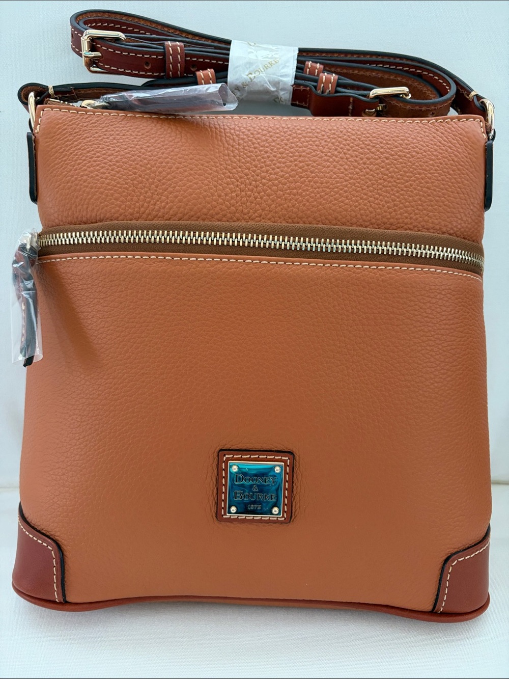 NWT - Dooney & Bourke Large Crossbody